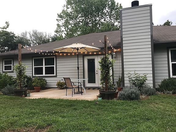 3rd image of 4839 Limoges Dr