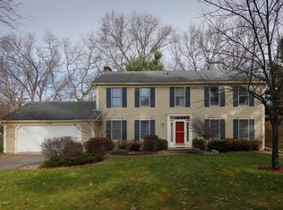 5360 Orchard Hill Ave, Kalamazoo, MI 49009