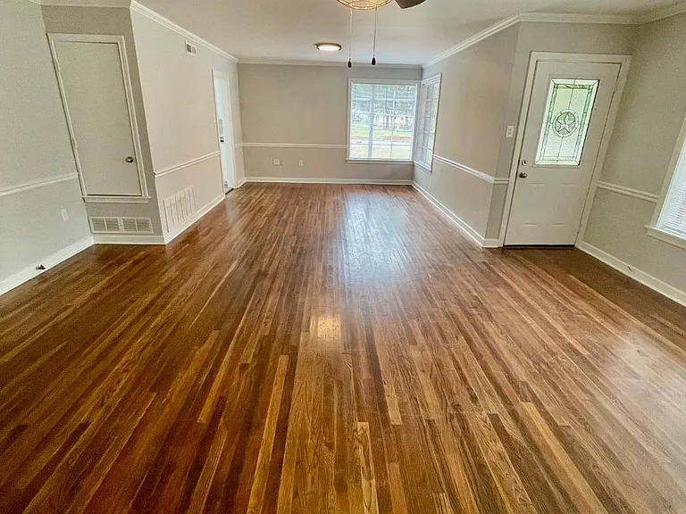 201 Jewel Dr — Photo 6