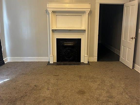 3rd image of 254 Stocking St