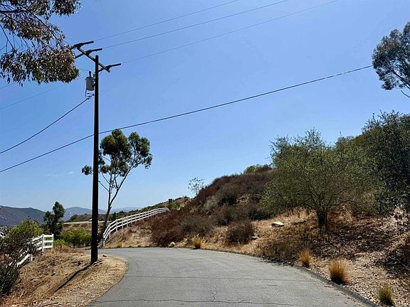 3rd image of Mission Ridge Ln #21