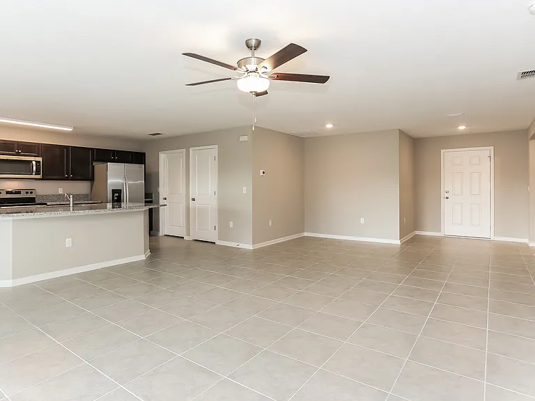 9294 Joannes Way — Photo 7
