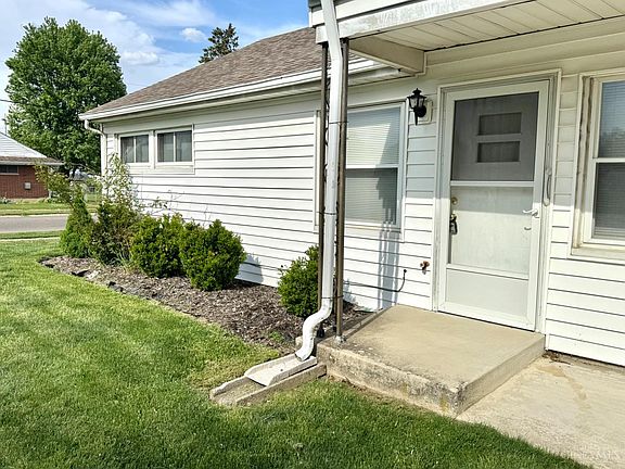 5th image of 998 Carlisle Ave