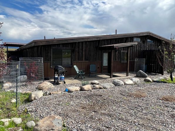 83 Windy Hills Rd #2