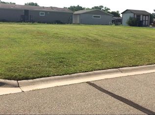 5425 S Vine St, Wichita, KS 67217