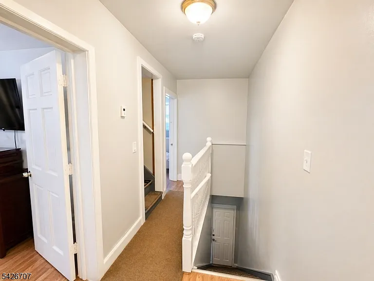 119 N 11th St #2 — Photo 5
