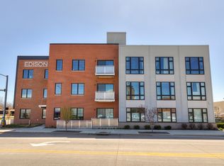 450 7th St #304, Des Moines, IA 50309