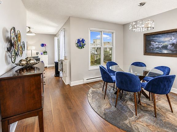 4th image of 5565 E Evergreen Blvd APT 3402