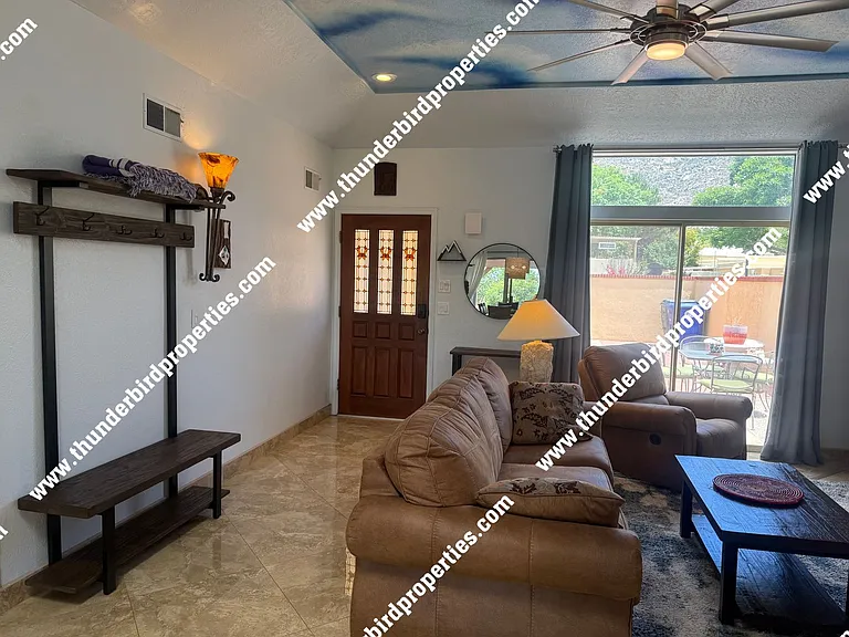 65 Pheasant Hill Dr NE — Photo 3
