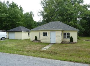 148 Virginia St, Carleton, MI 48117