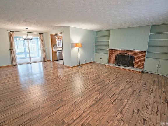5th image of 2058 Hamlet Dr