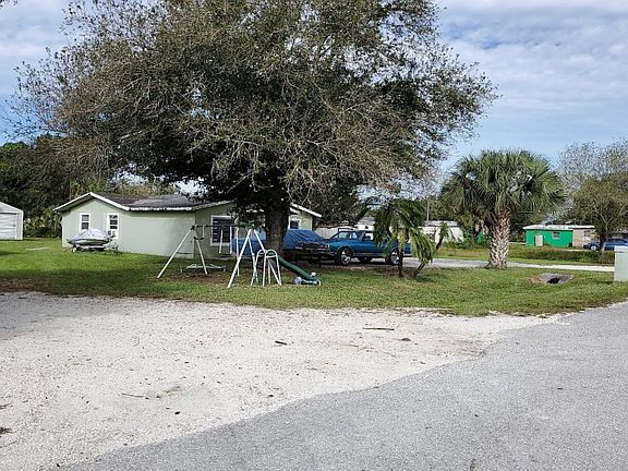 3rd image of 535 NE 17th Ave