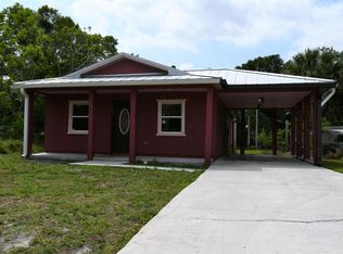 1607 Emerald Ter, Fort Pierce, FL 34950