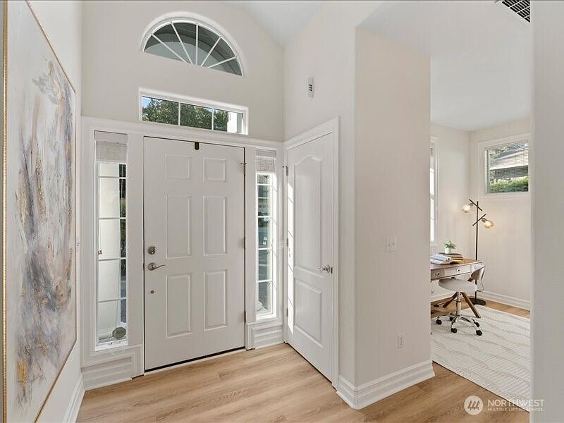 2nd image of 24515 NE Vine Maple Way