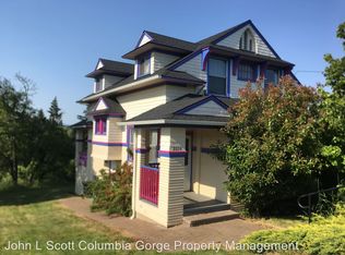 2604 Wy East Rd, Hood River, OR 97031