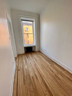 5th image of 600 Henry St #2