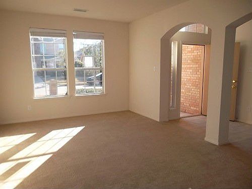 4th image of 4533 Grassy Glen Dr