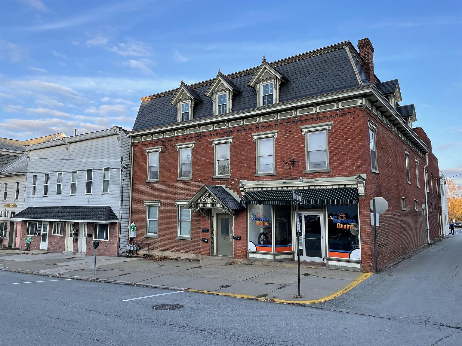 351 N 6th St, Indiana, PA 15701 Zillow