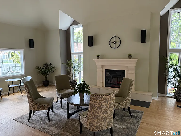 213 Old Pond Ln #213 — Photo 19