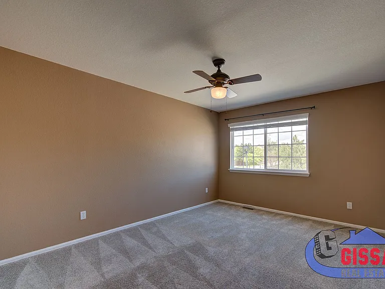 705 Witchhazel Ct — Photo 37
