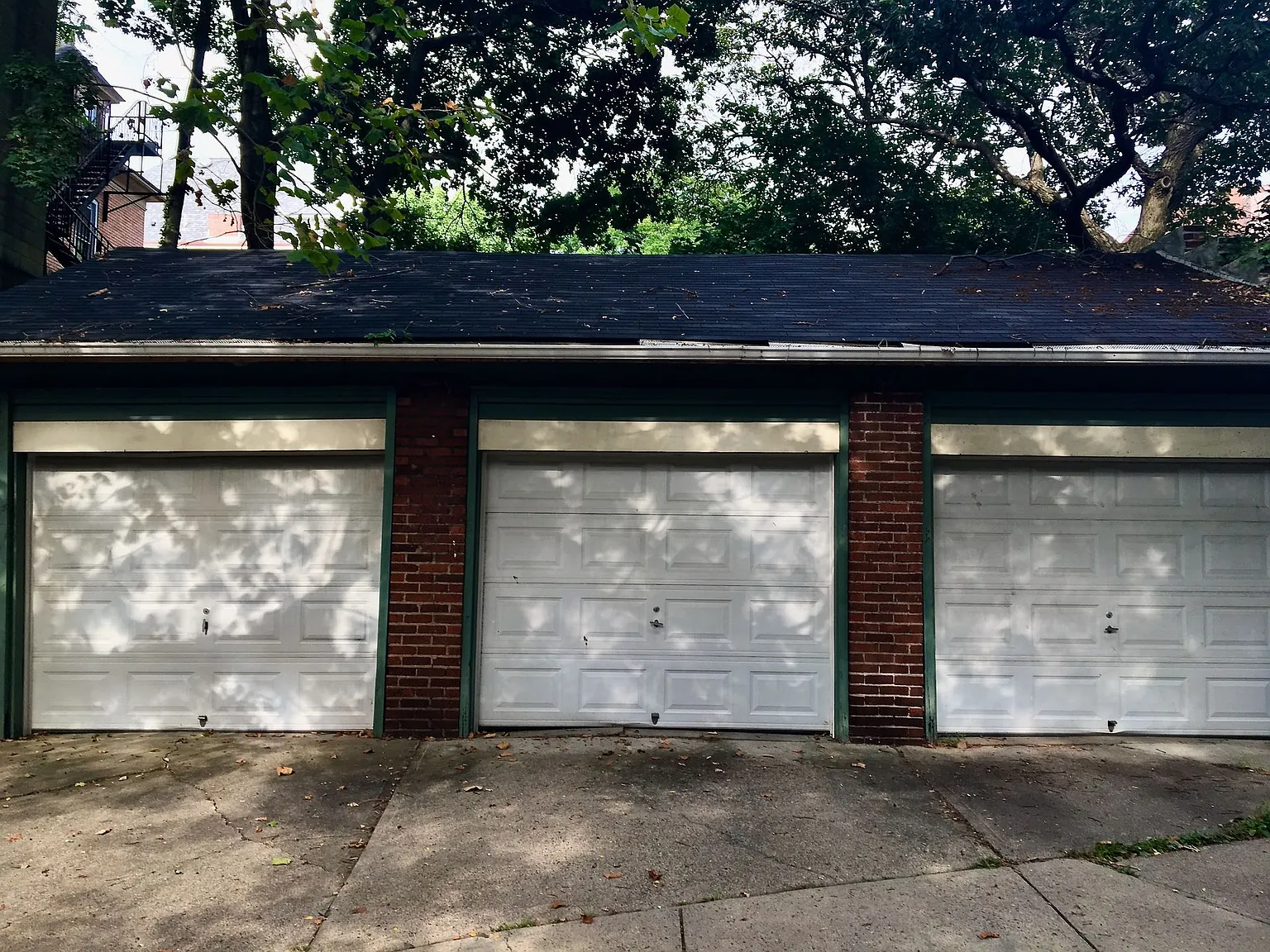Regent Square Apartment For Rent * Available Now * Pet Friendly * Spacious & Modern * Renovated *... — Photo 2