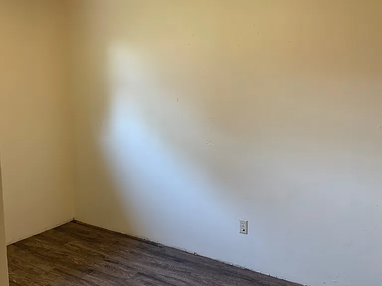109 White Oak St — Photo 8
