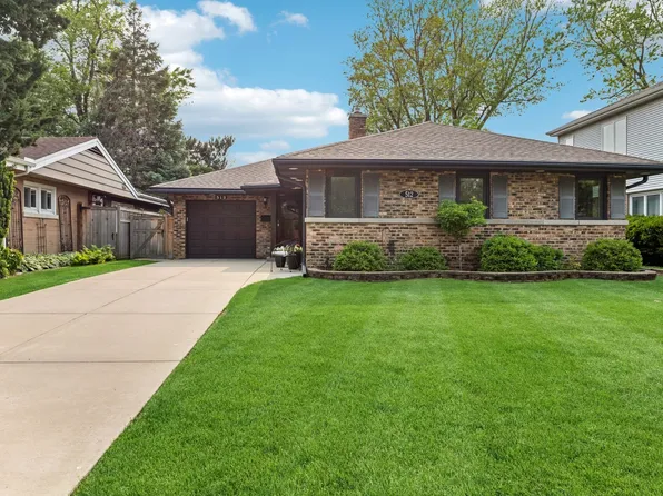 512 N Rose Ave, Park Ridge, IL 60068