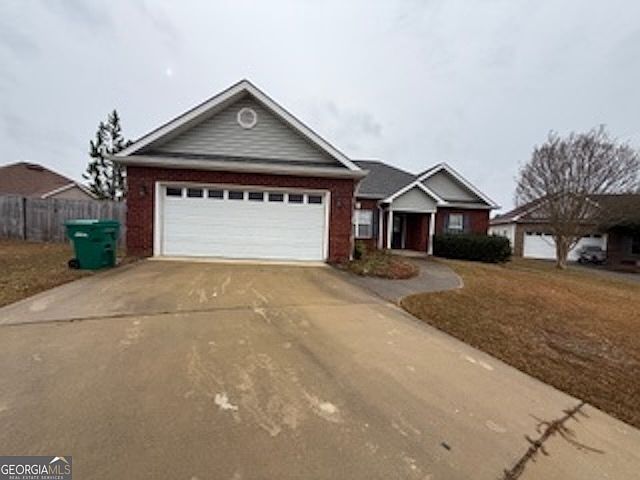 1st image of 122 Yarrow Blvd