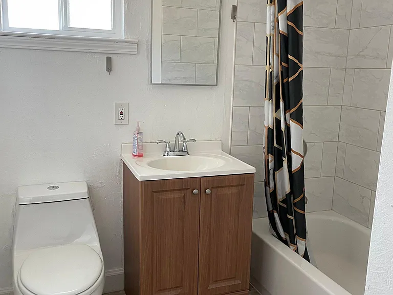541 Pierce Rd #3 — Photo 6
