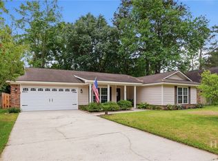 7 Goldfinch Ct W, Savannah, GA 31419