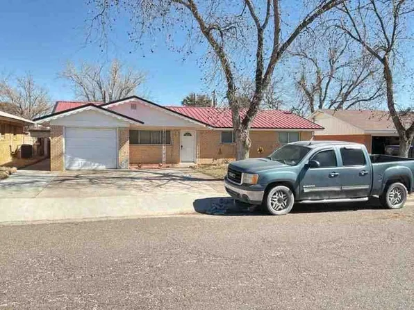 1204 NW 12th Pl, Andrews, TX 79714