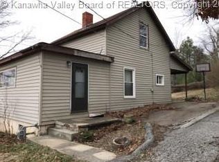 1211 Woodland Dr, Charleston, WV 25302