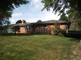 1056 Lee Ann Dr, Xenia, OH 45385