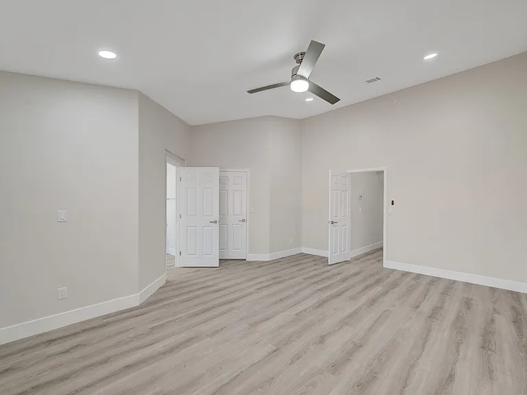 3120 Siena Cir — Photo 22
