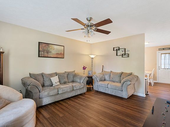2nd image of 373 Moonlite Ave
