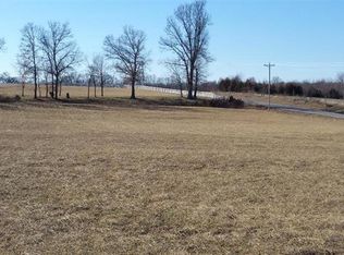 11 Town And Country Ln, Troy, MO 63379