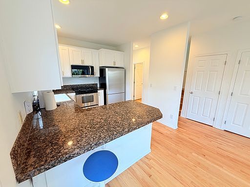 3rd image of 2443 NW 59th St