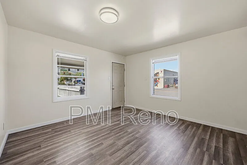 Studio, 1.0 bath, $1,150 — Photo 4