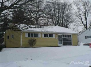 4036 Woodvale Dr, South Bend, IN