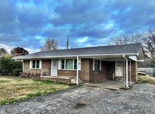 306 Pocahontas Rd, Walnut Ridge, AR 72476