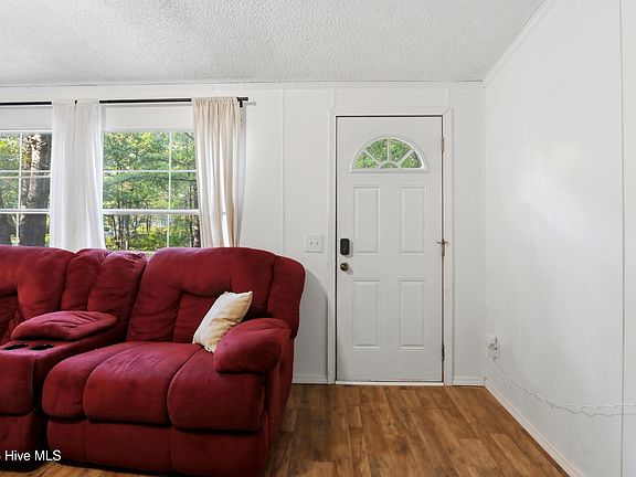 5th image of 224 Chapel Ridge Road