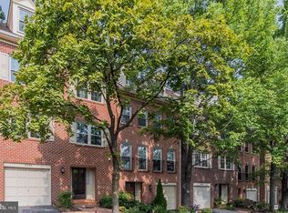 3544 S George Mason Dr, Alexandria, VA 22302