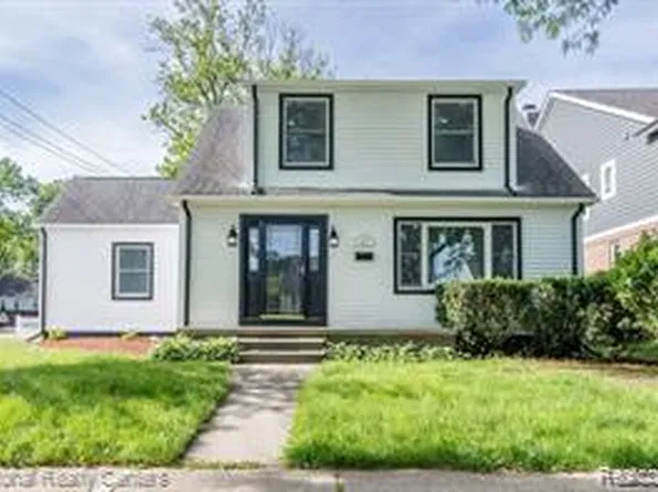 1572 Webster St, Birmingham, MI 48009