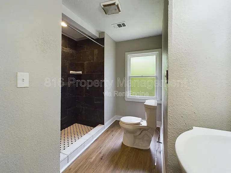 5218 Highland Ave — Photo 28