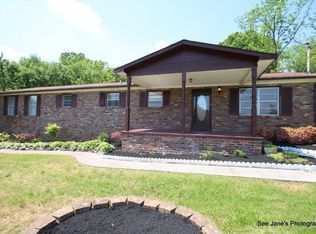 1315 NE Spring Hill Rd, Knoxville, TN 37914