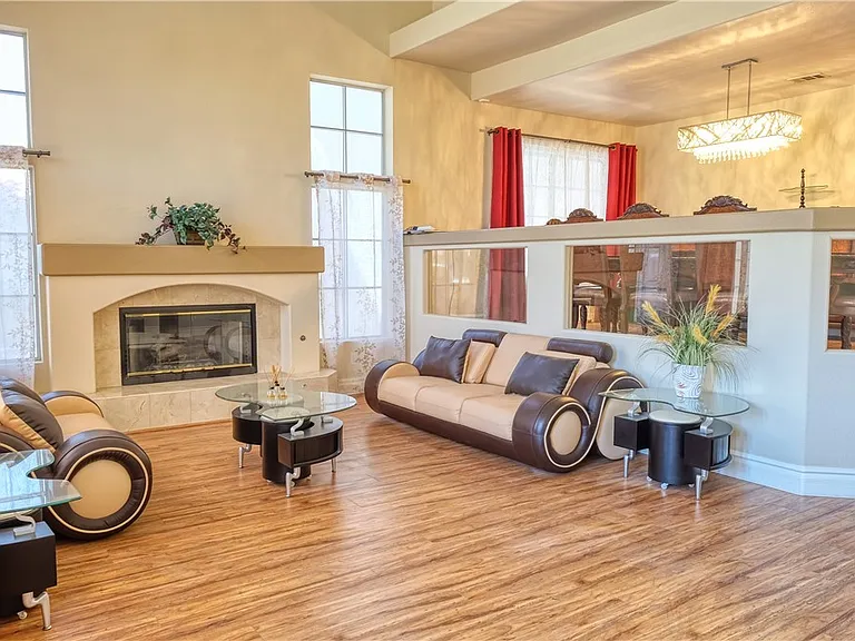 3704 N Campbell Rd — Photo 8
