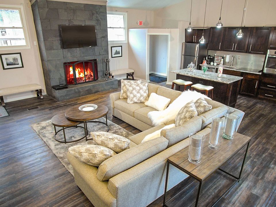 1st image of 801 Valley Circle Dr #8454