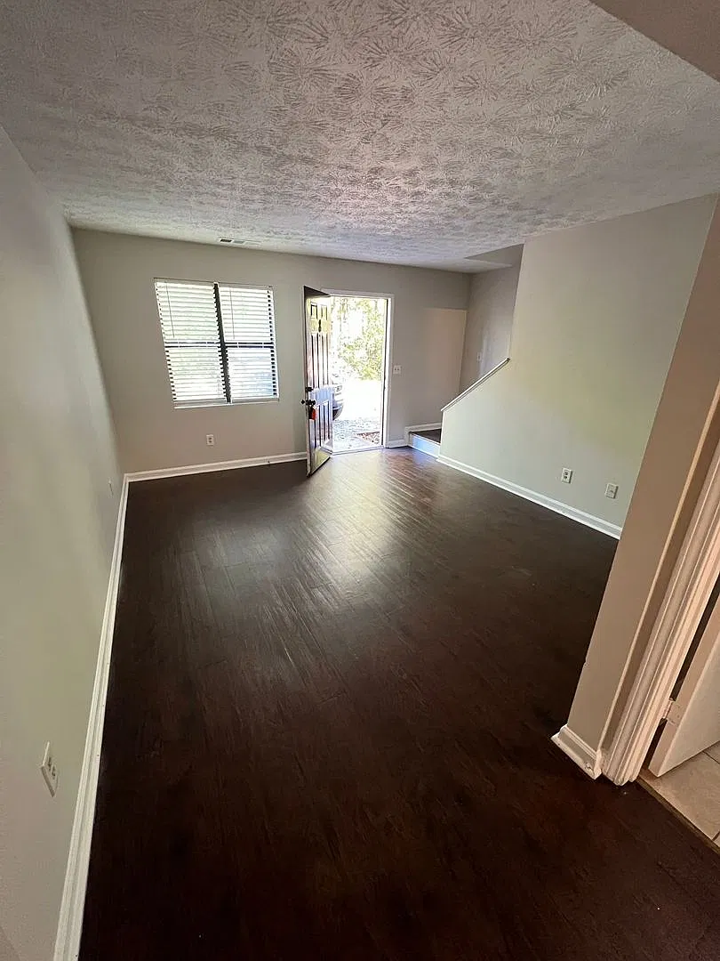 Spacious 2-Bedroom, 1.5-Bathroom townhome Bright & Inviting in the Buford School District — Photo 4