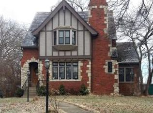 1020 7th St, Boonville, MO 65233