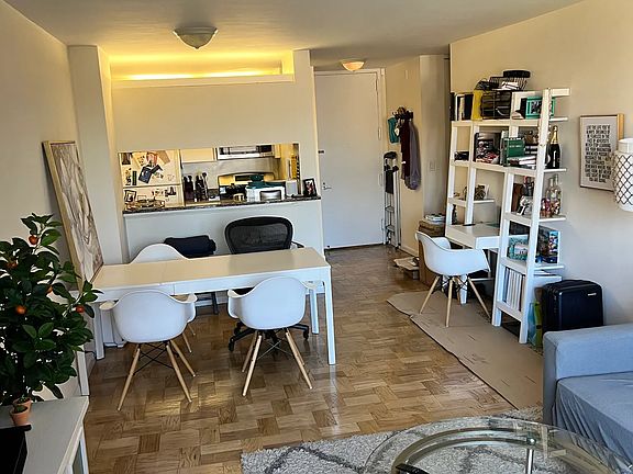 3rd image of 630 1st Ave APT 23G